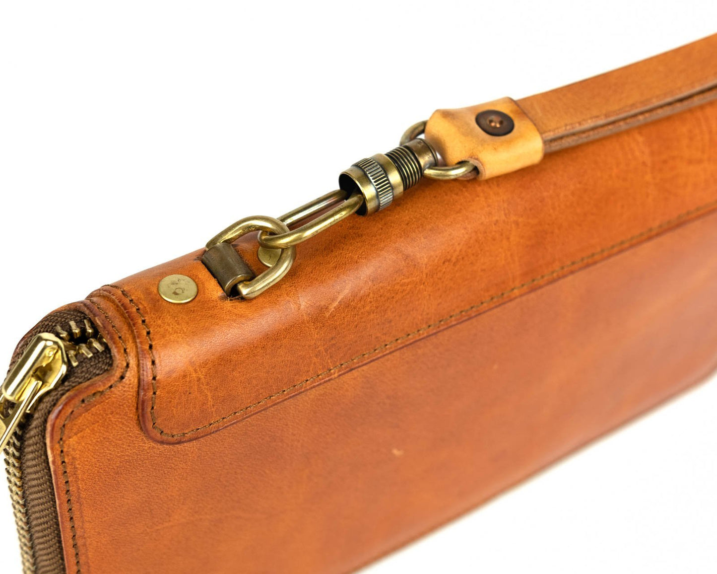 Lizzy Wristlet with Passport Holder